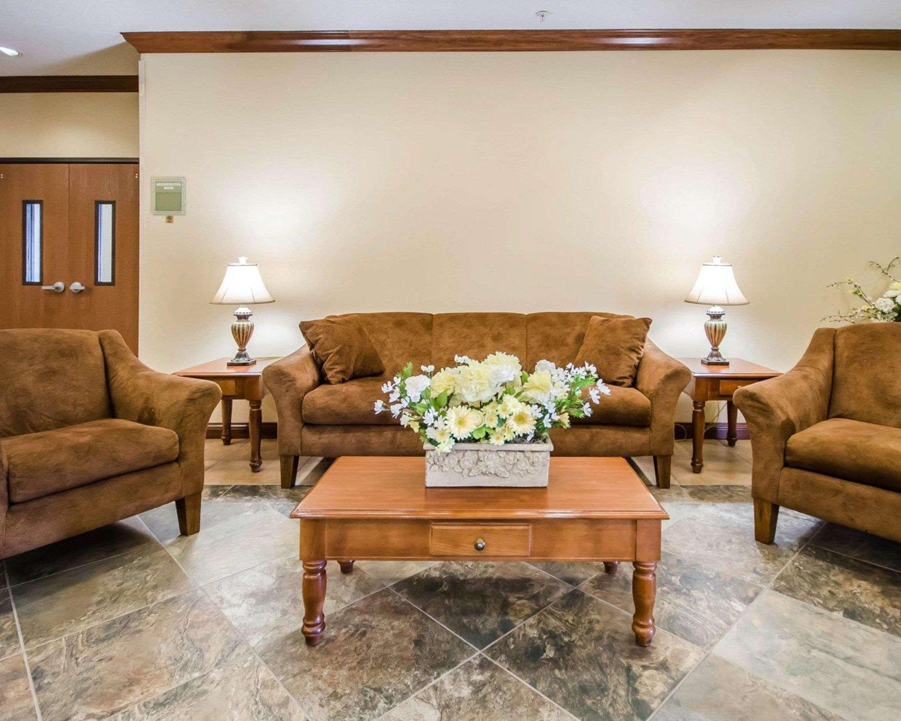 Quality Inn & Suites Rockport-Owensboro North Gold Award Winner Экстерьер фото