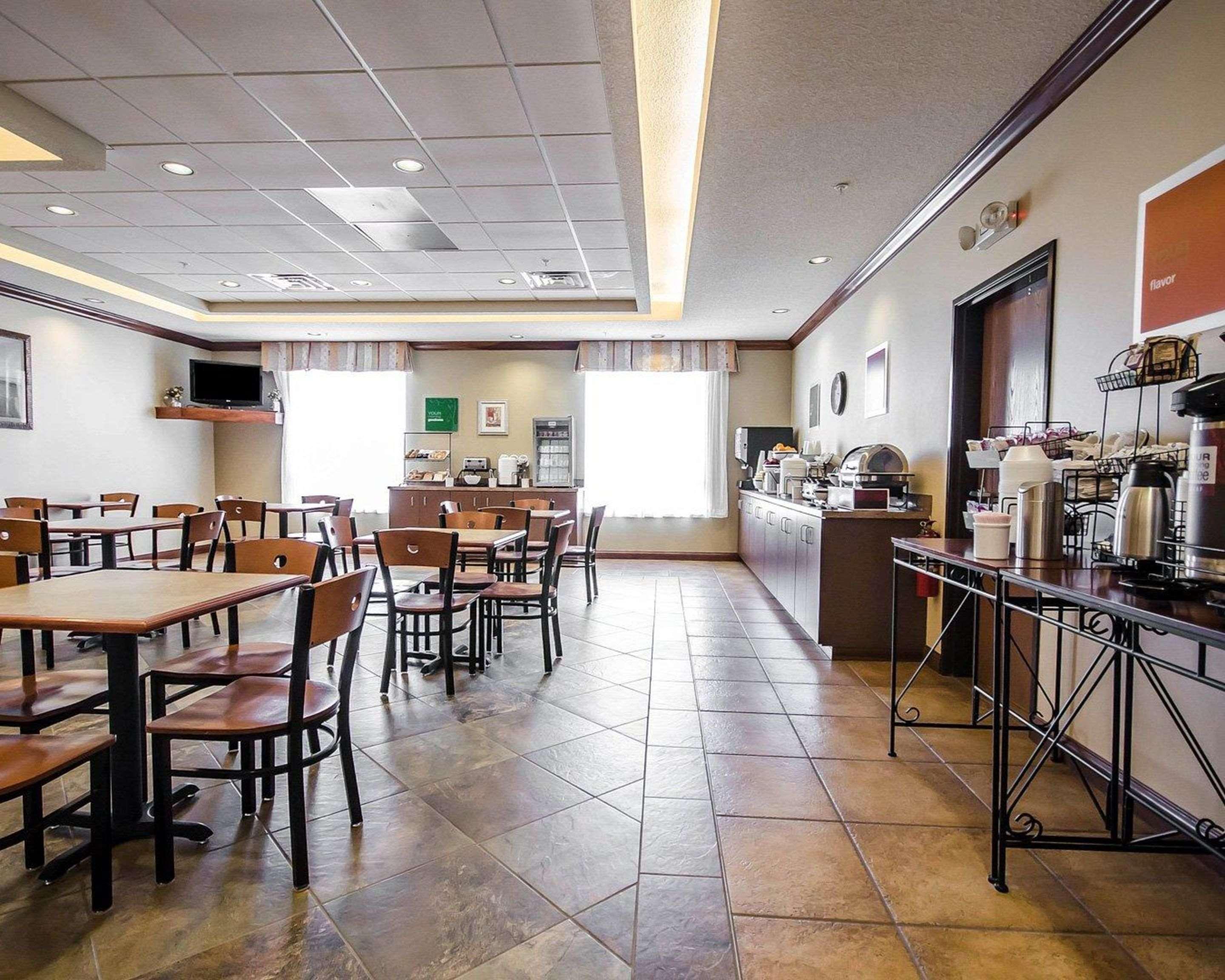 Quality Inn & Suites Rockport-Owensboro North Gold Award Winner Экстерьер фото