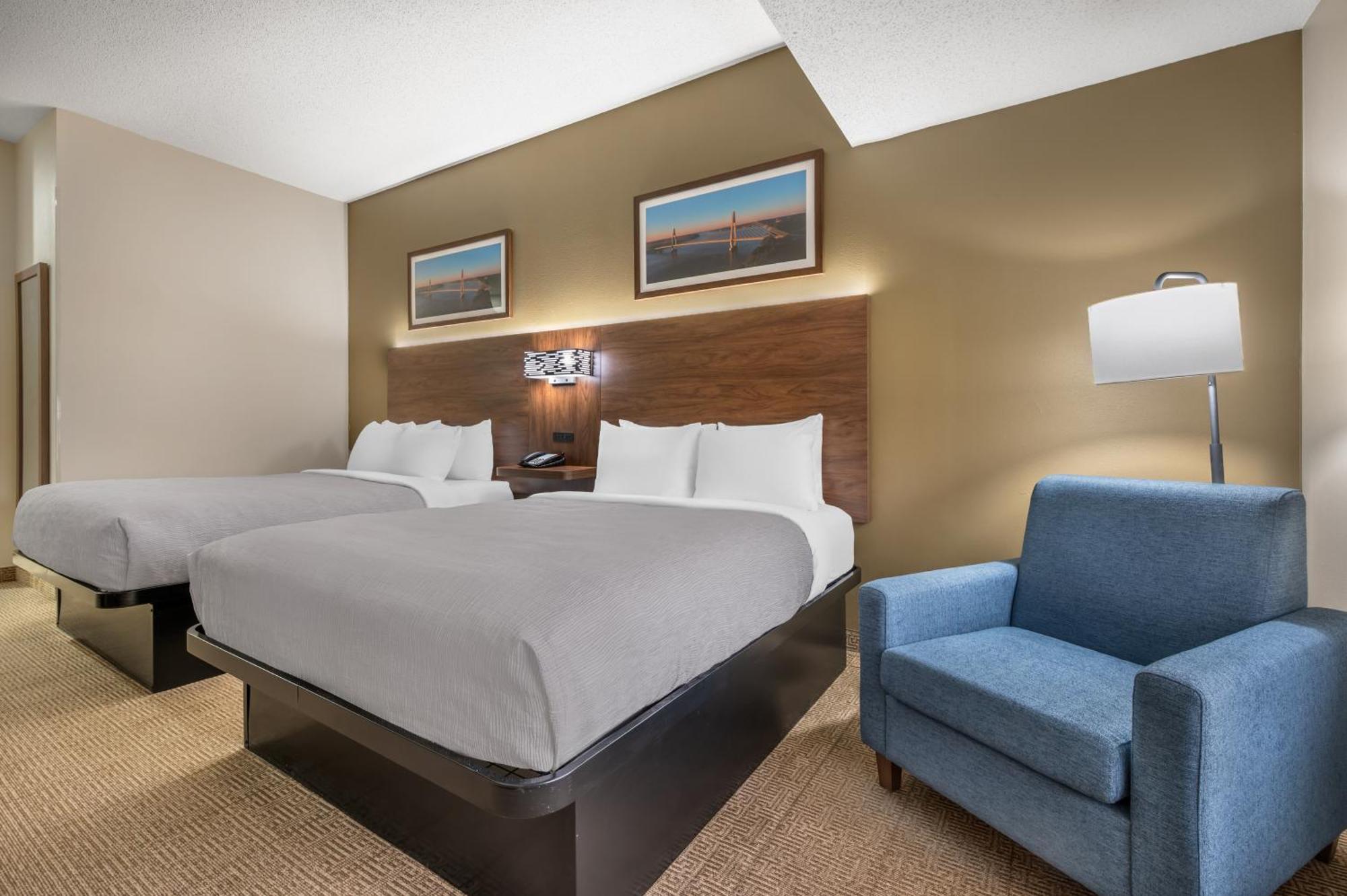 Quality Inn & Suites Rockport-Owensboro North Gold Award Winner Экстерьер фото