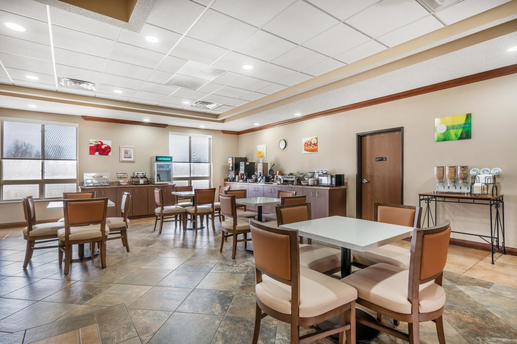 Quality Inn & Suites Rockport-Owensboro North Gold Award Winner Экстерьер фото