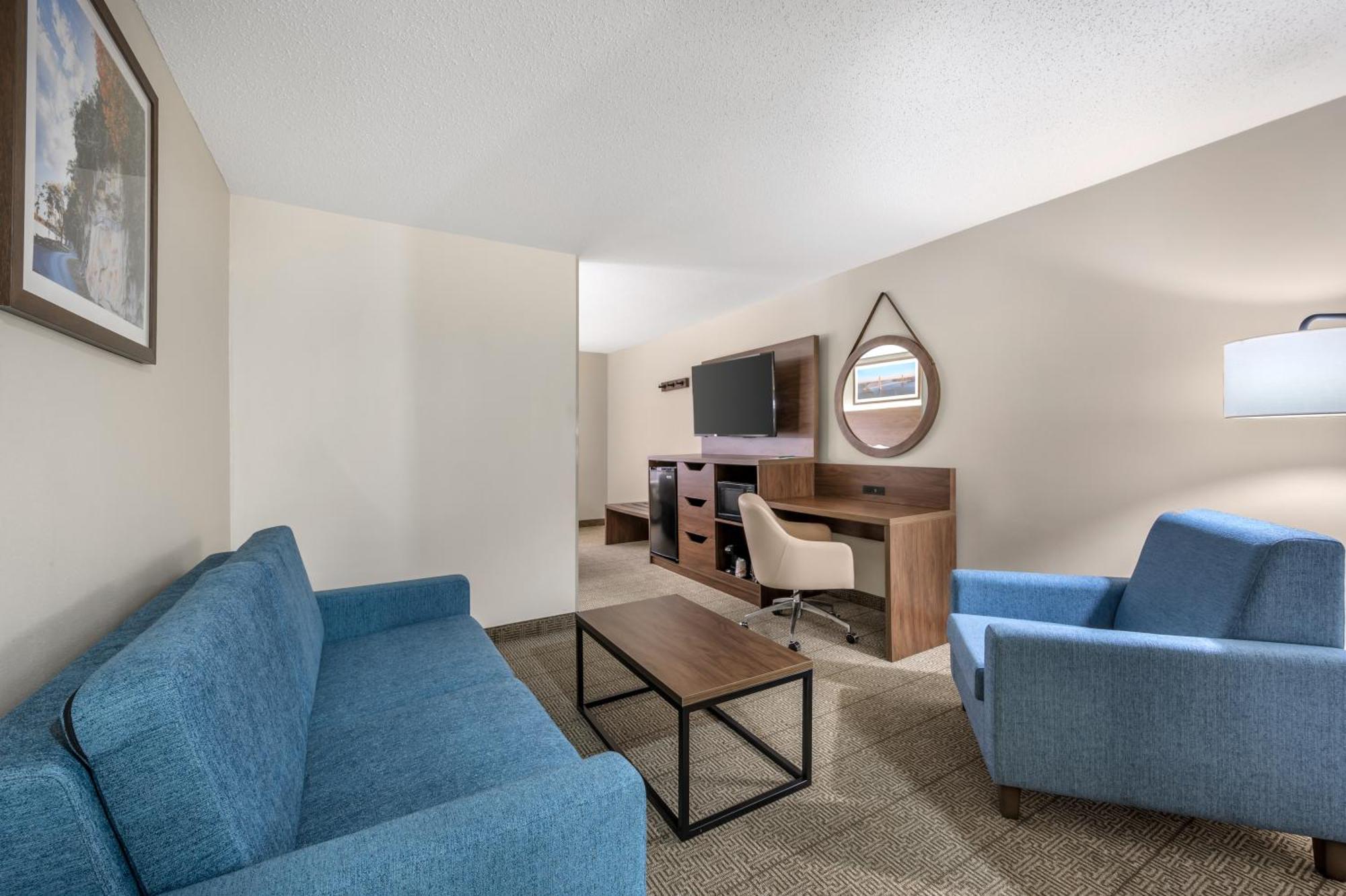 Quality Inn & Suites Rockport-Owensboro North Gold Award Winner Экстерьер фото