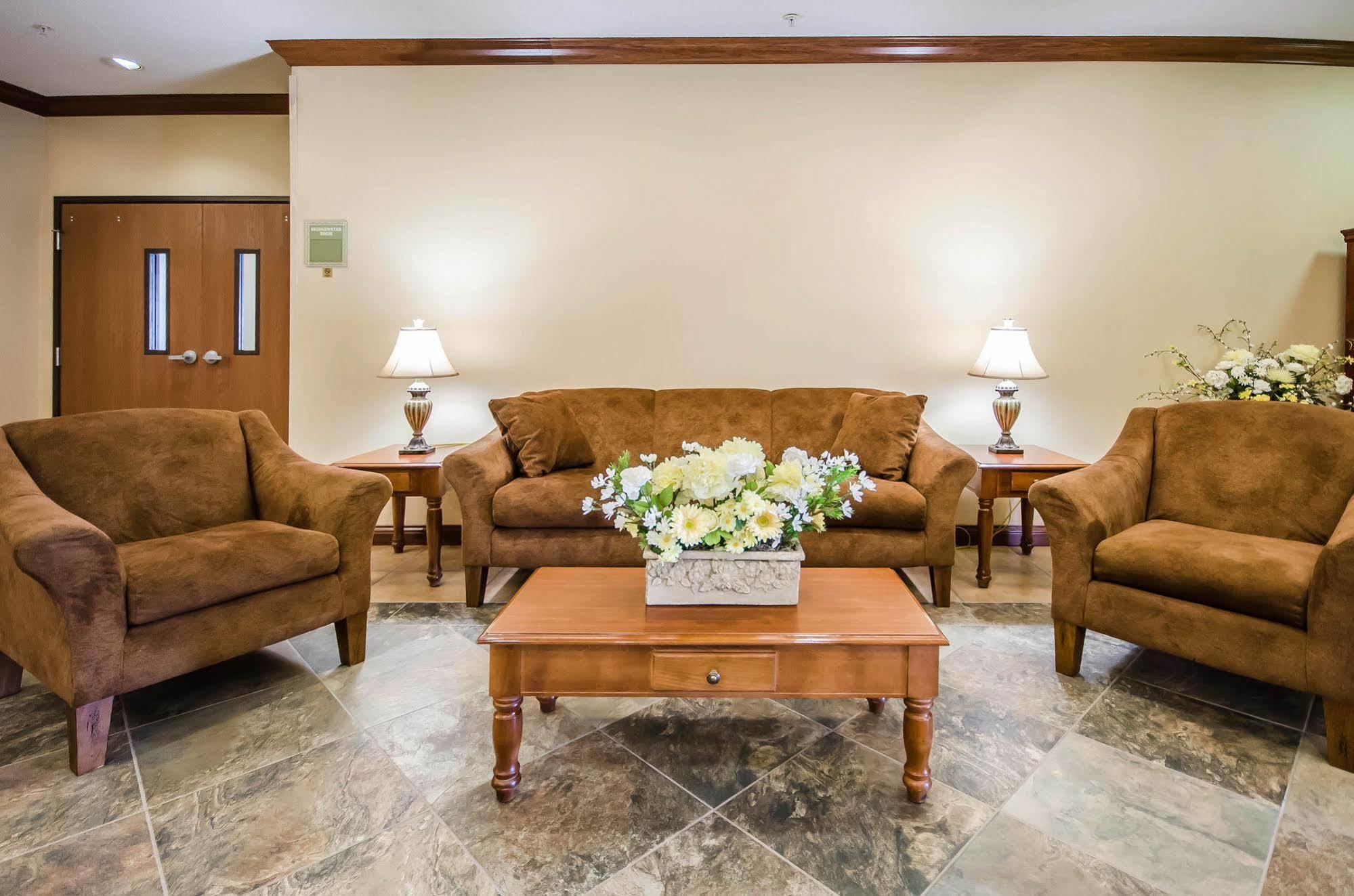 Quality Inn & Suites Rockport-Owensboro North Gold Award Winner Экстерьер фото